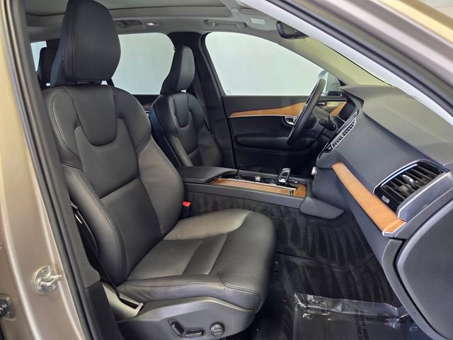 Certified 2023 Volvo XC90 B6 Plus AWD/4WD image 27