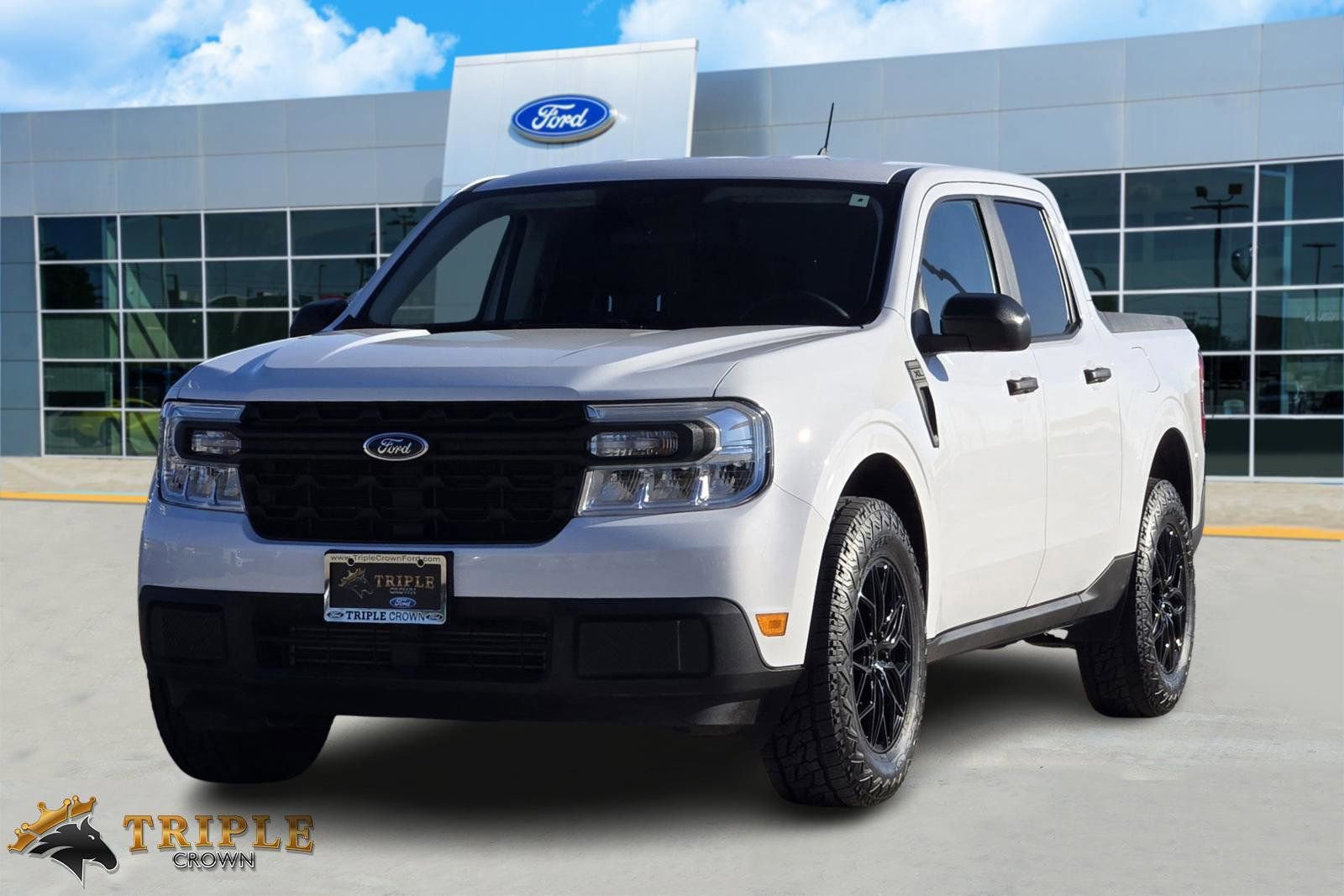Certified 2024 Ford Maverick XL image 2