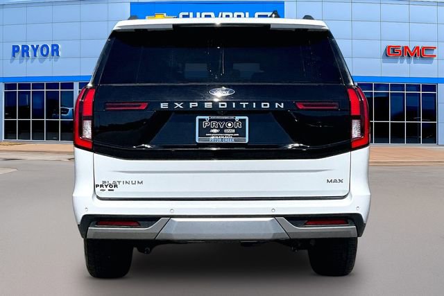 Used 2025 Ford Expedition Max Platinum AWD/4WD image 6