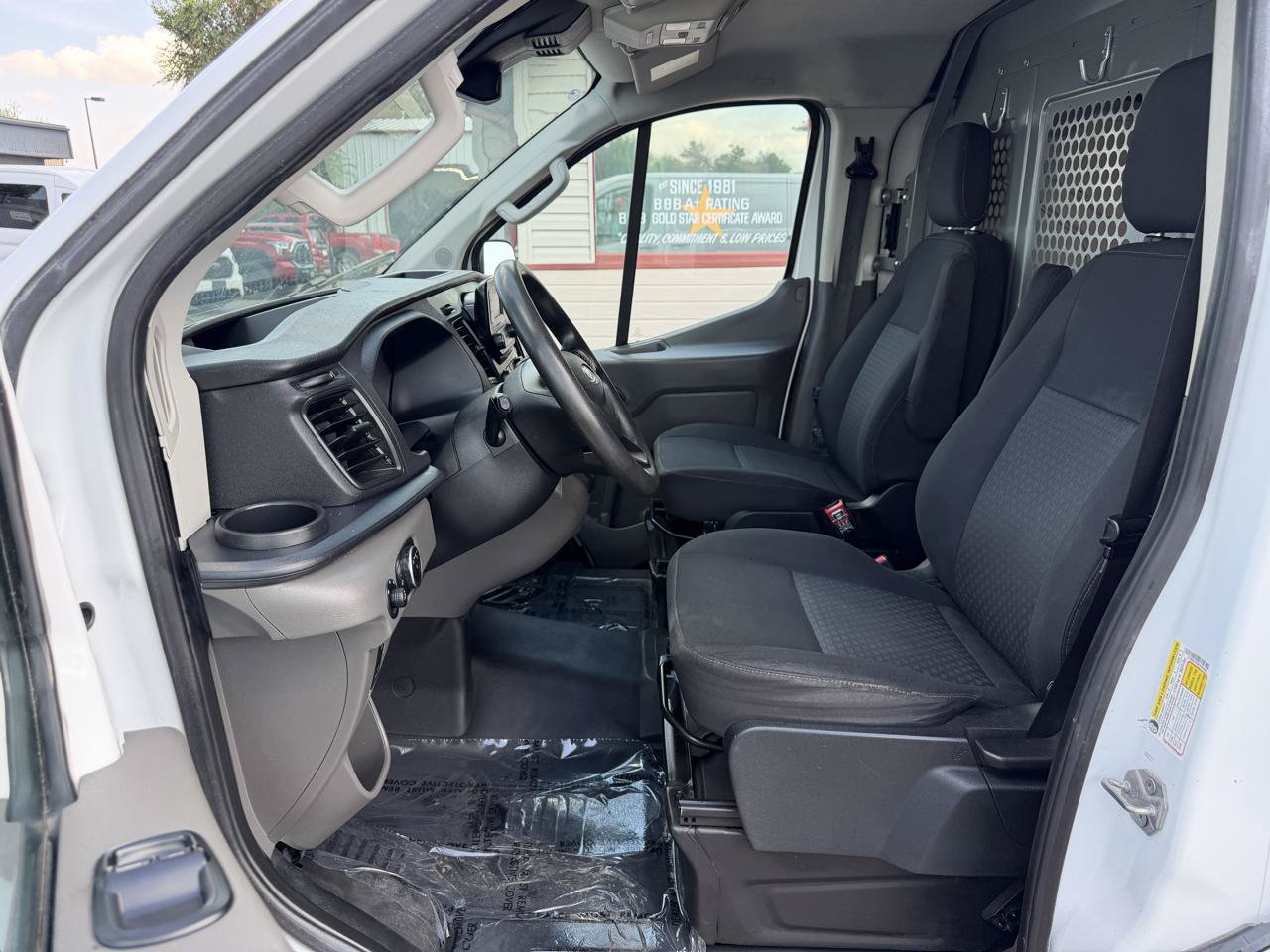 Used 2023 Ford Transit 250 Low Roof AWD image 13