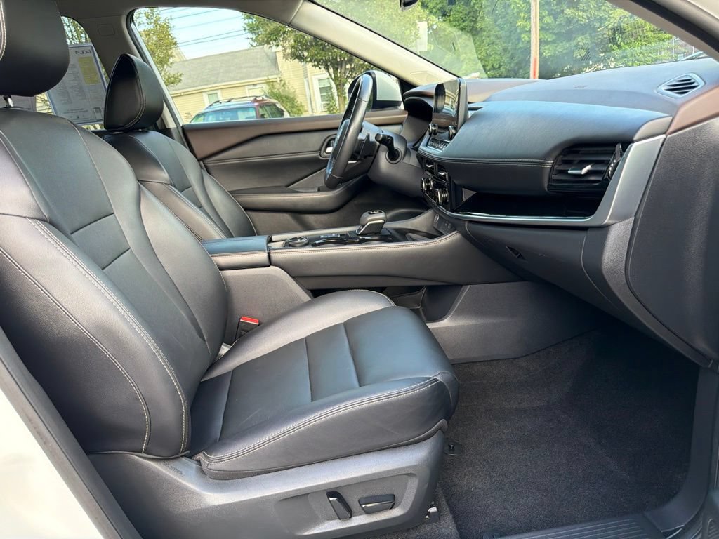 Used 2023 Nissan Rogue SL w/ SL Premium Package AWD/4WD image 30
