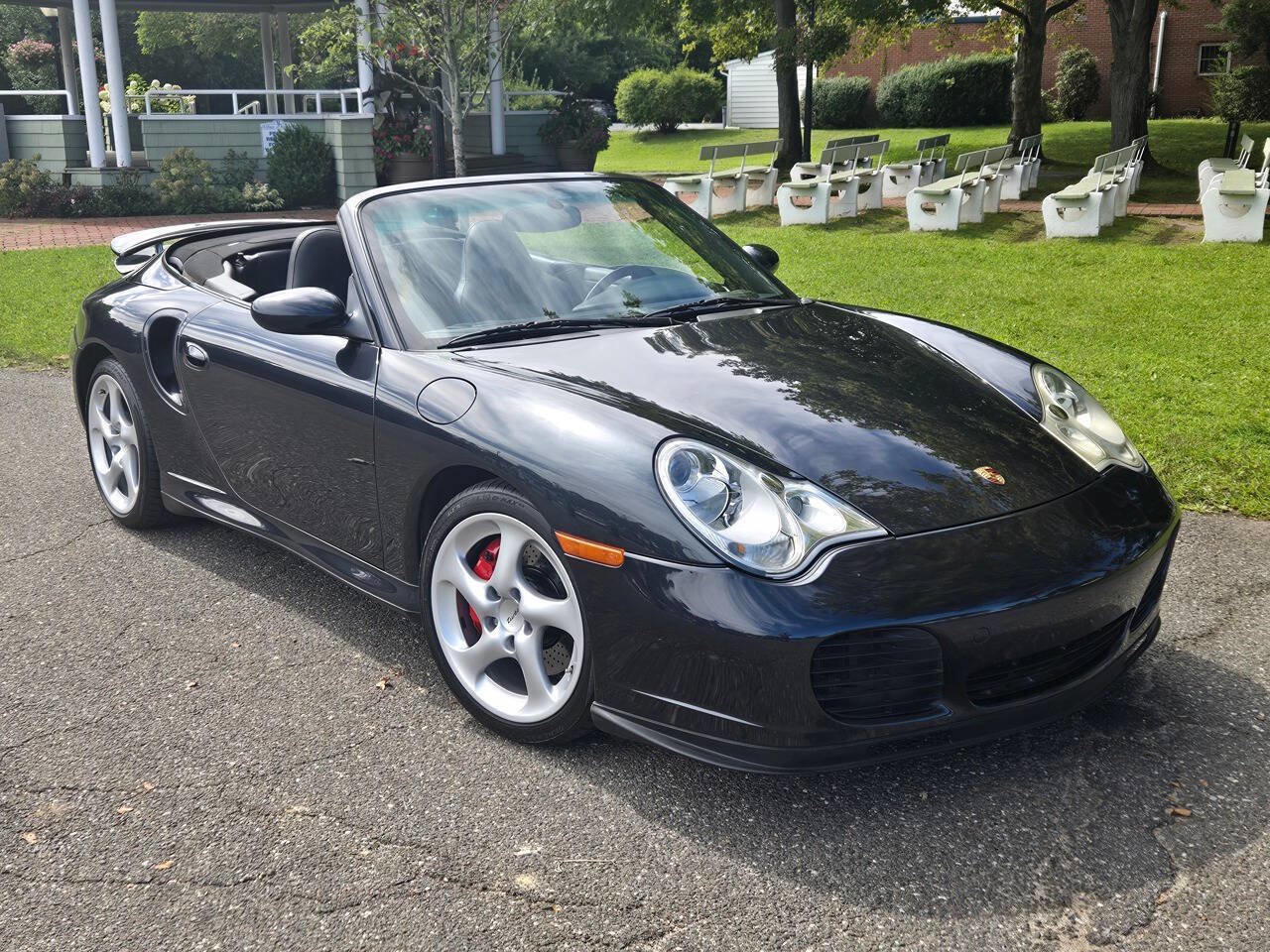 Used 2004 Porsche 911 Turbo AWD/4WD image 2