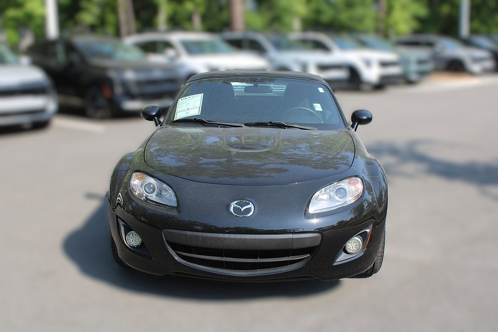 Used 2009 MAZDA MX-5 Miata Sport RWD image 28