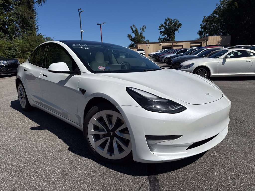 Used 2022 Tesla Model 3 RWD image 2