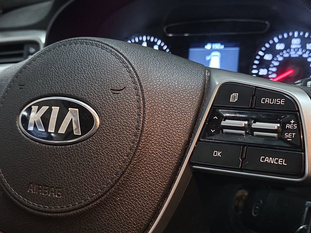 Used 2020 Kia Sorento L image 17