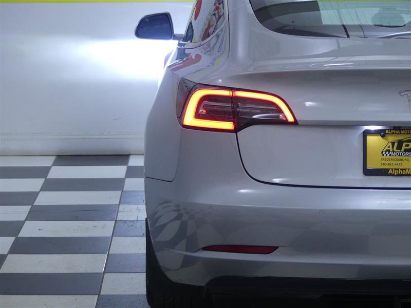 Used 2018 Tesla Model 3 Long Range image 25