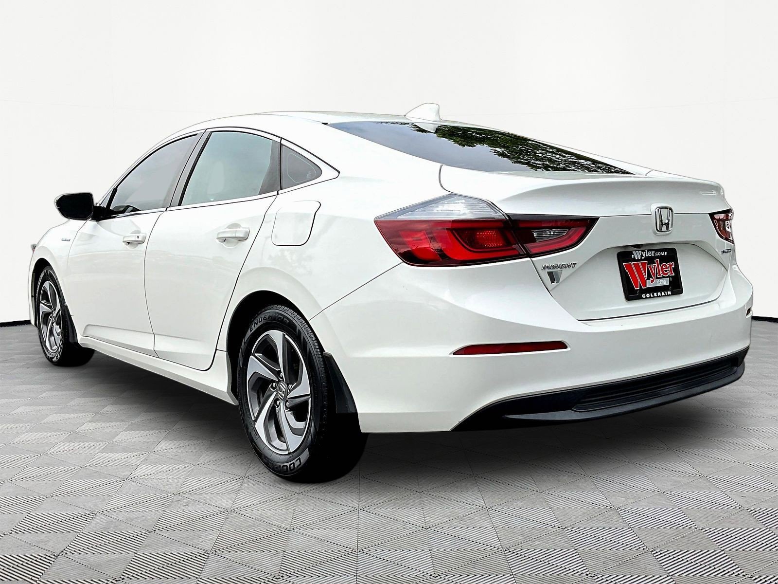 Used 2019 Honda Insight EX image 4