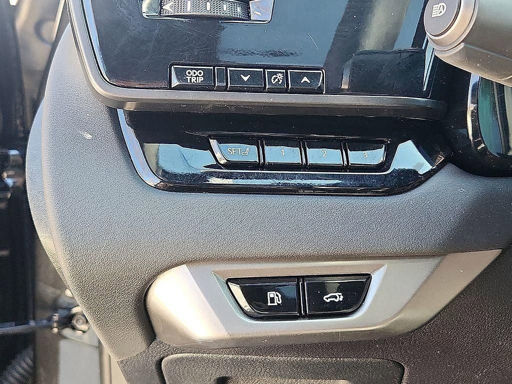 Used 2024 Lexus RX 350 Premium w/ Accessory Package (P2) image 24