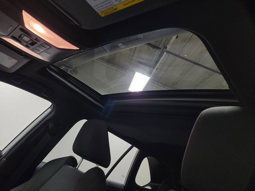 Used 2021 Toyota RAV4 SE w/ Weather & Moonroof Package image 14