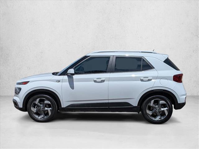 Used 2023 Hyundai Venue SEL FWD image 9