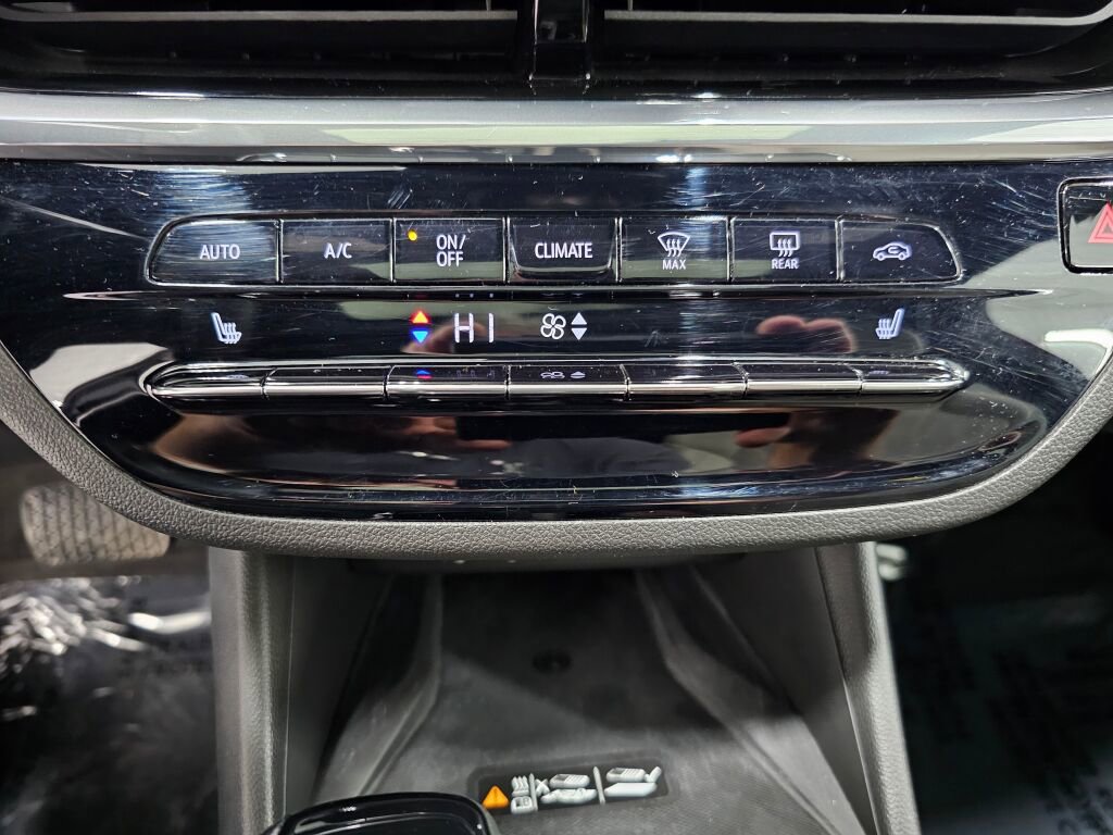 Used 2025 Buick Envista Avenir image 23