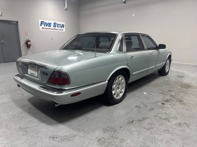 Used 2000 Jaguar XJ8 RWD image 5