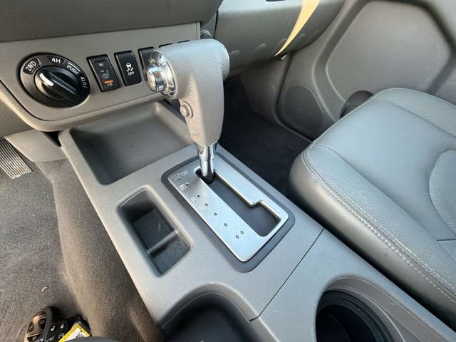 Used 2019 Nissan Frontier SL AWD/4WD image 33