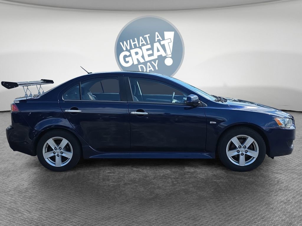 Used 2014 Mitsubishi Lancer SE image 2