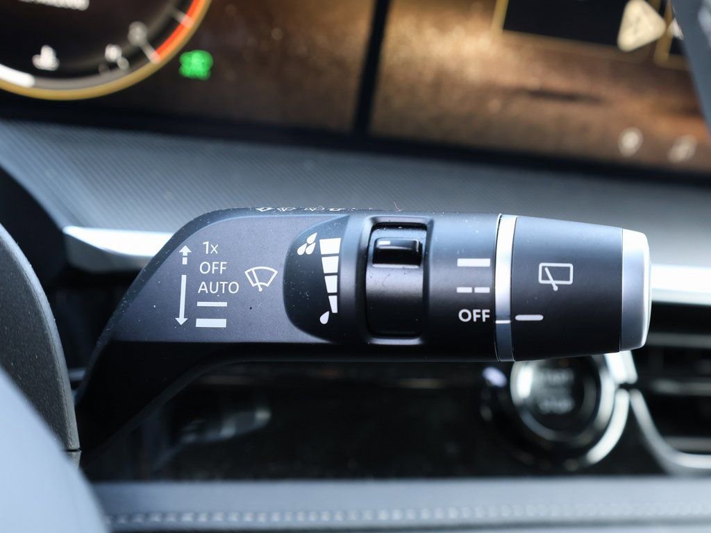 Certified 2025 INFINITI QX80 Luxe image 46