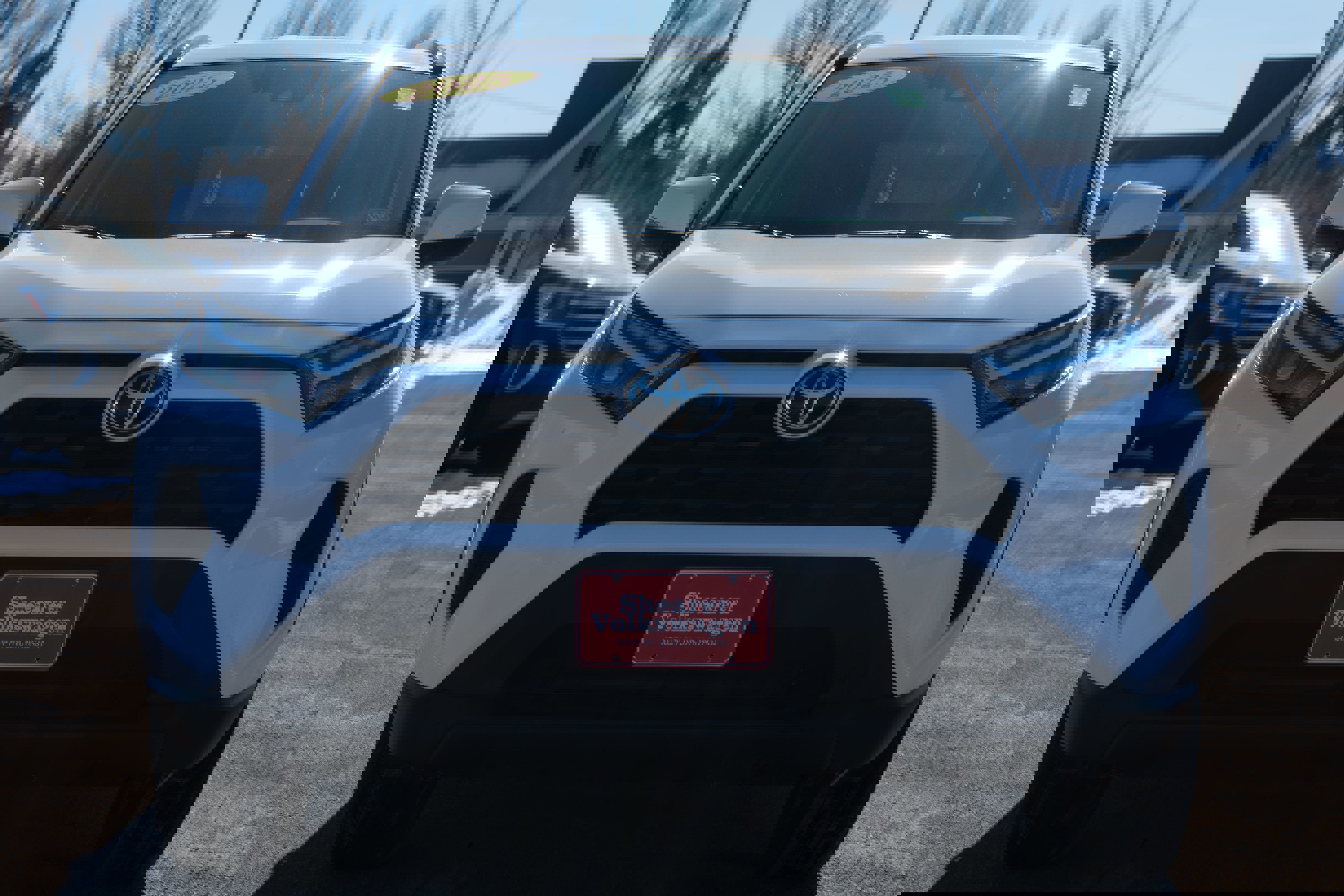 Used 2025 Toyota RAV4 XLE w/ Weather Package image 9