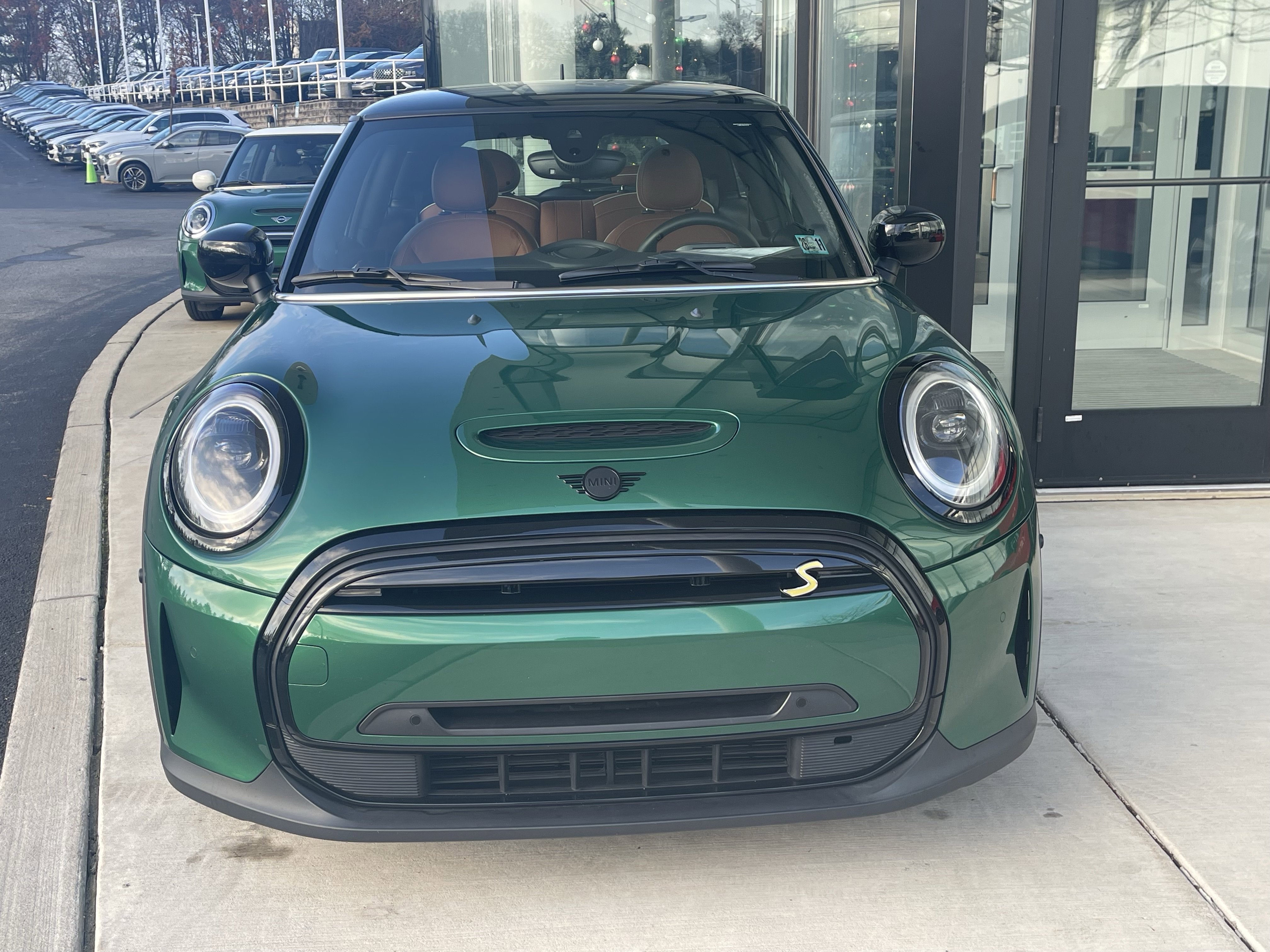 Used 2023 MINI Cooper SE image 2