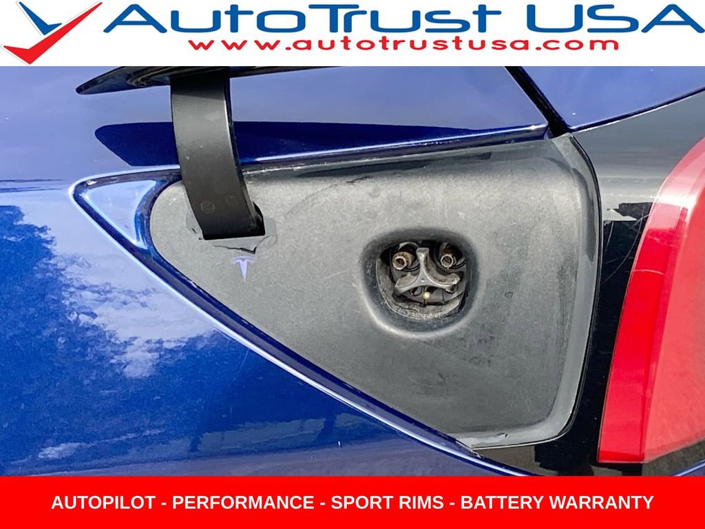 Used 2022 Tesla Model 3 Performance image 19