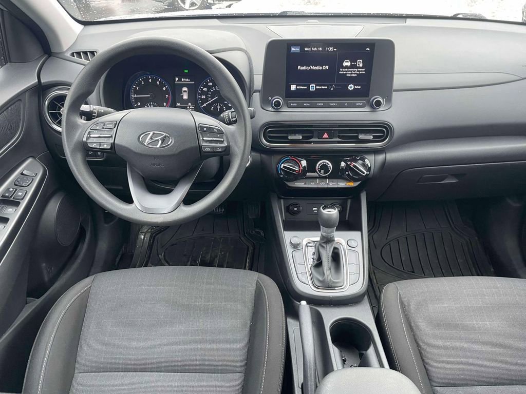 Used 2023 Hyundai Kona SEL image 13