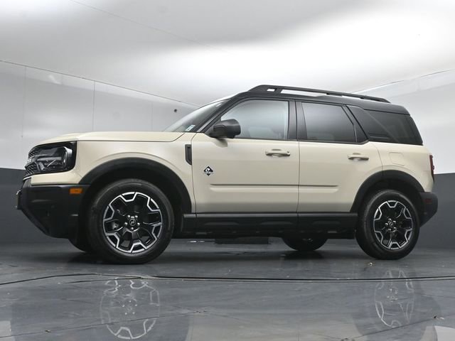 Certified 2025 Ford Bronco Sport Outer Banks w/ Outer Banks Tech Package+ AWD/4WD image 40