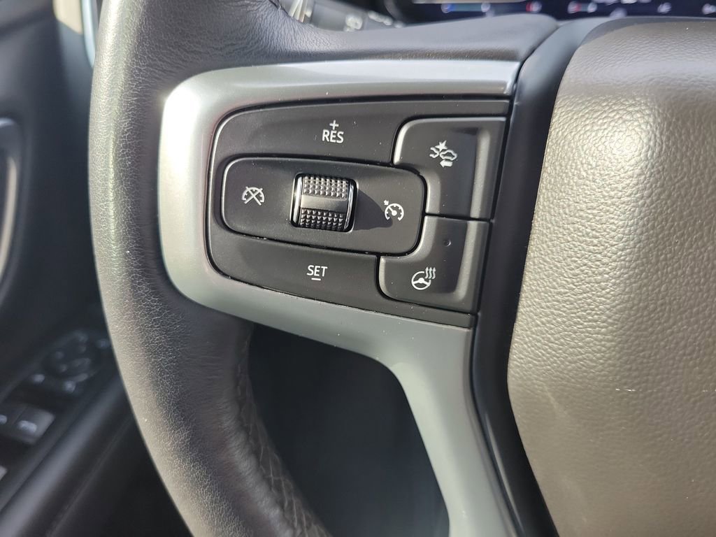 Used 2022 Chevrolet Tahoe Z71 w/ Luxury Package image 25