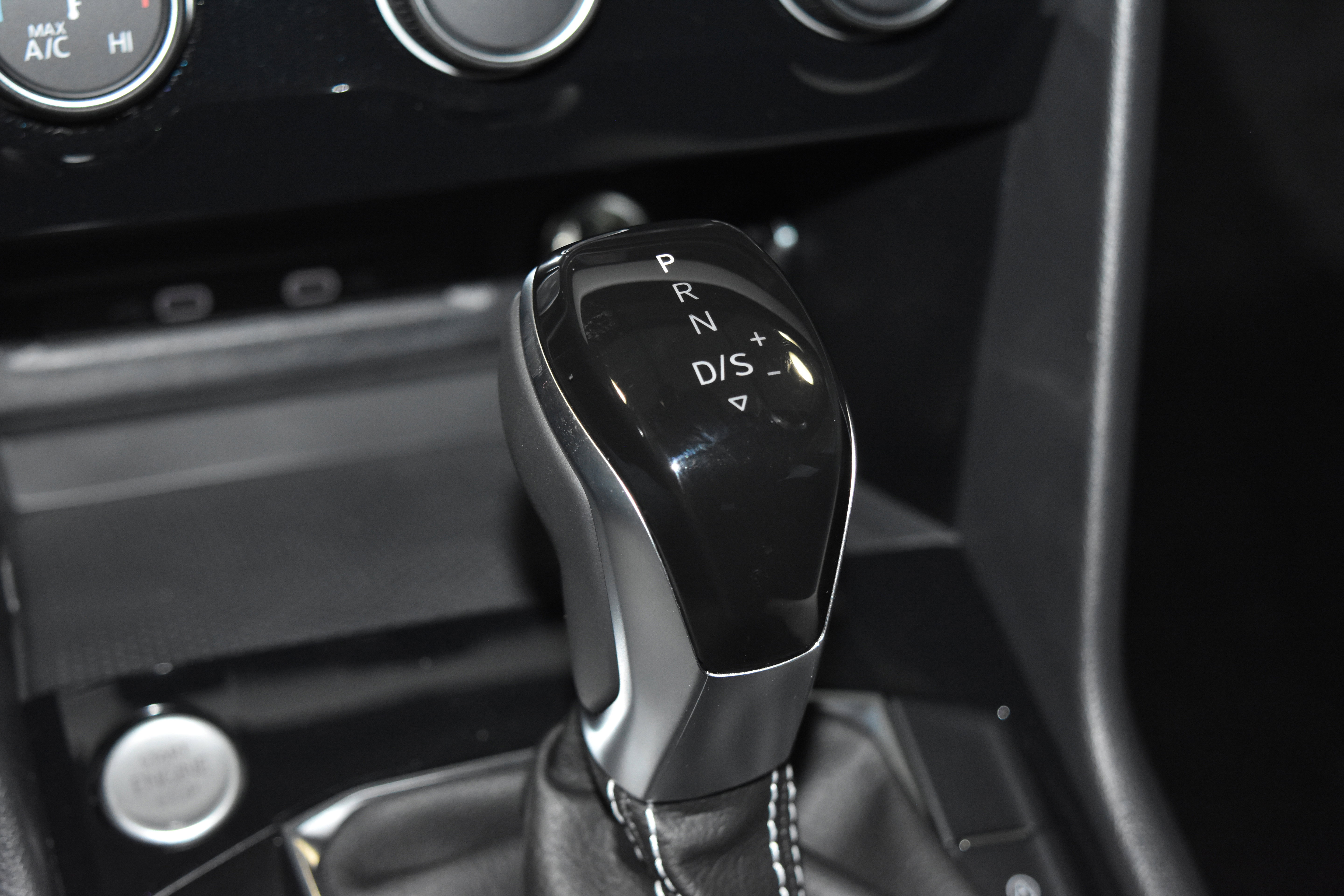 New 2026 Volkswagen Taos S image 12