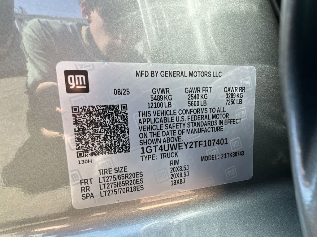 New 2026 GMC Sierra 3500 Denali w/ Denali Reserve Package image 35