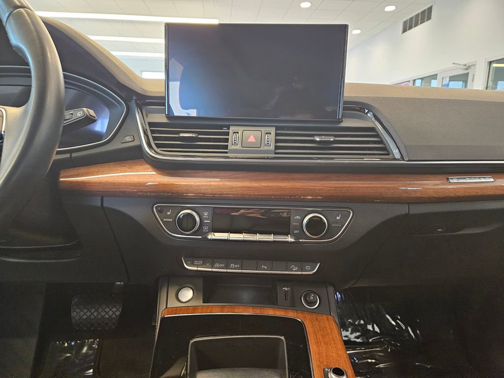 Used 2023 Audi Q5 2.0T Premium Plus image 18