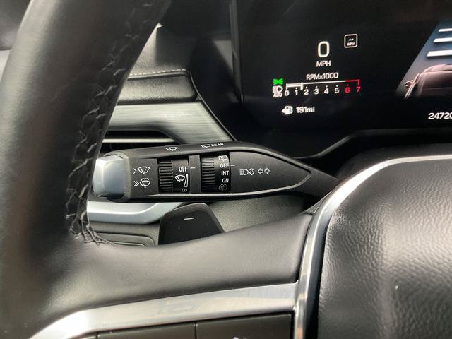Used 2026 GMC Acadia Elevation w/ Elevation Premium Package FWD image 21