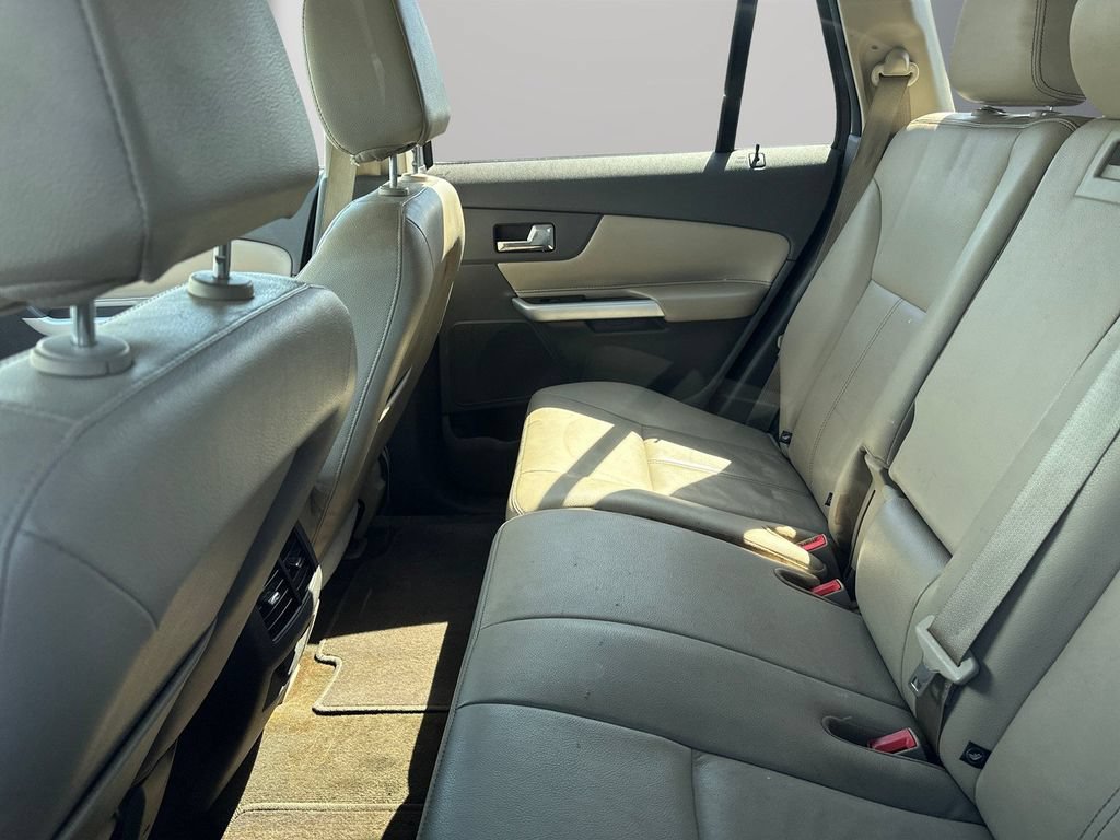 Used 2013 Ford Edge SEL FWD image 5