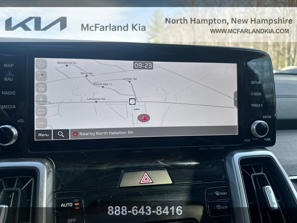 Used 2023 Kia Sorento S w/ Panoramic Sunroof Package AWD/4WD image 17