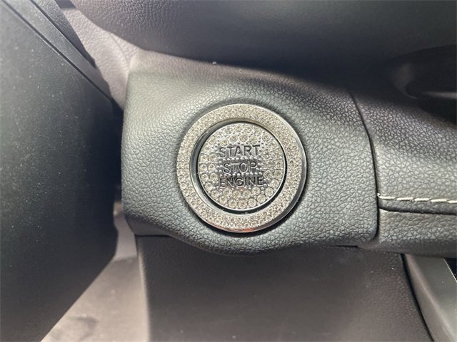 Used 2023 Buick Envision Essence w/ Sport Touring Package image 16