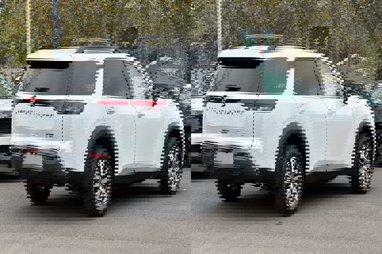 New 2026 Nissan Pathfinder SL image 2