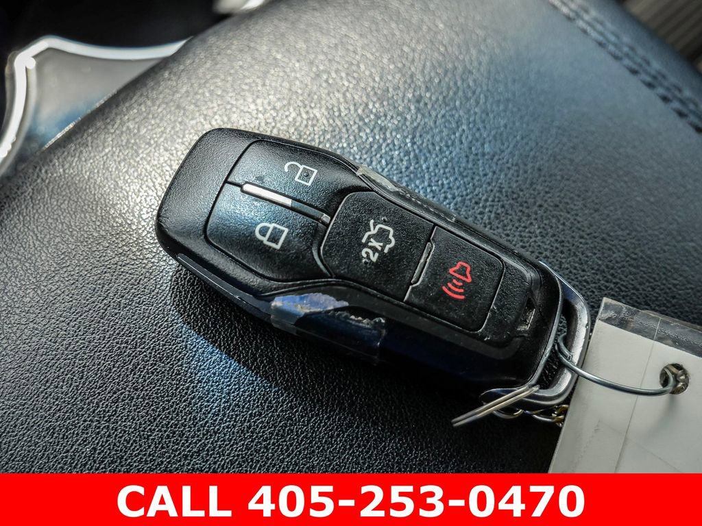 Used 2015 Ford Edge SEL FWD image 30