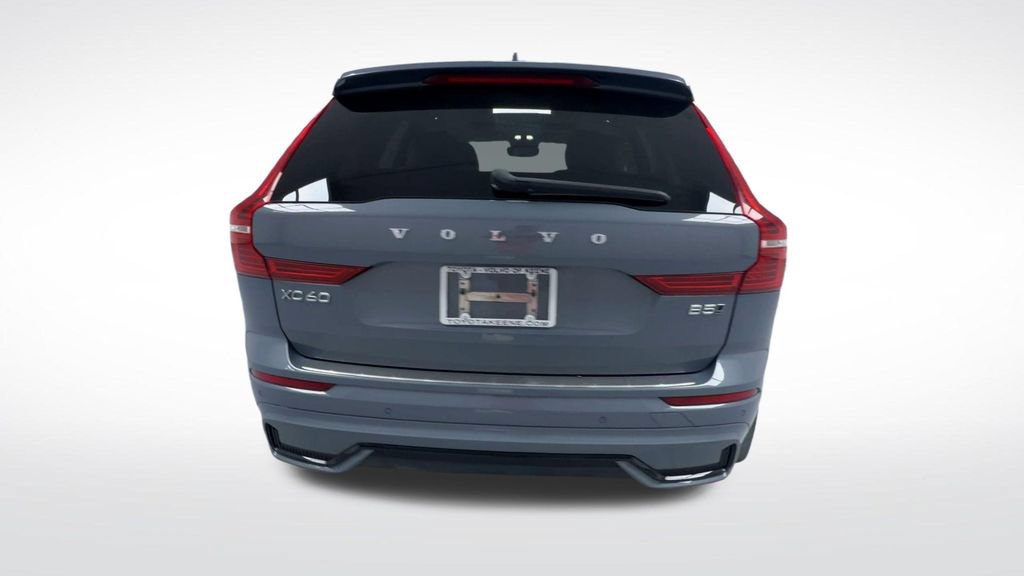 Used 2024 Volvo XC60 B5 Plus w/ Protection Package Premier AWD/4WD image 7