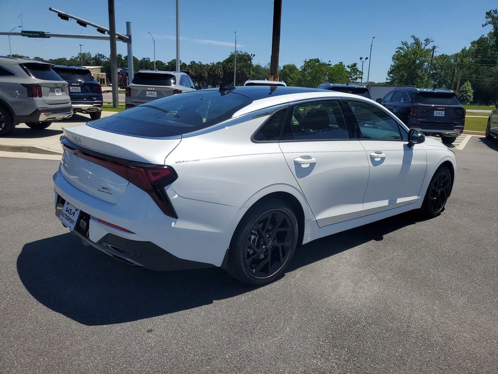 New 2026 Kia K5 GT-Line w/ GT-Line Premium Package FWD image 4