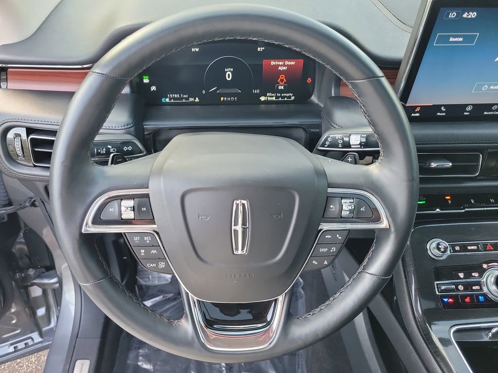 Certified 2023 Lincoln Nautilus Reserve w/ Equipment Group 201A image 27