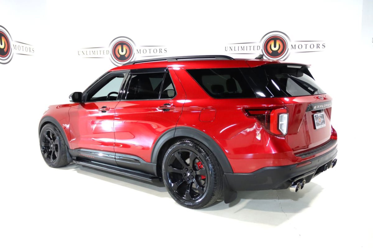 Used 2022 Ford Explorer ST w/ Equipment Group 401A AWD/4WD image 3