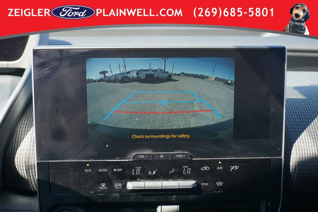 Used 2024 Toyota bZ4X FWD image 21