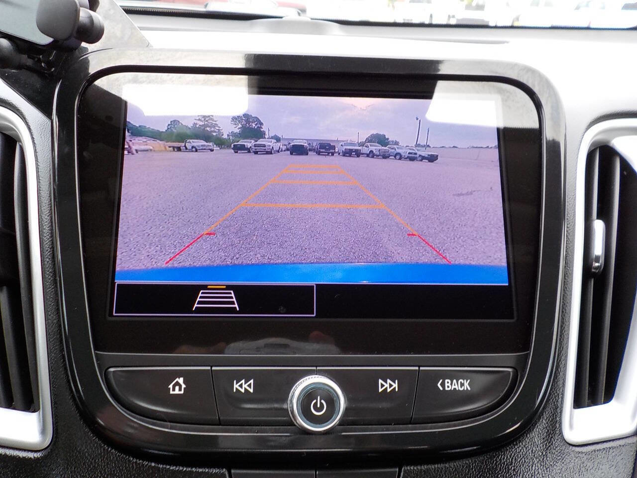 Used 2023 Chevrolet Malibu RS FWD image 19