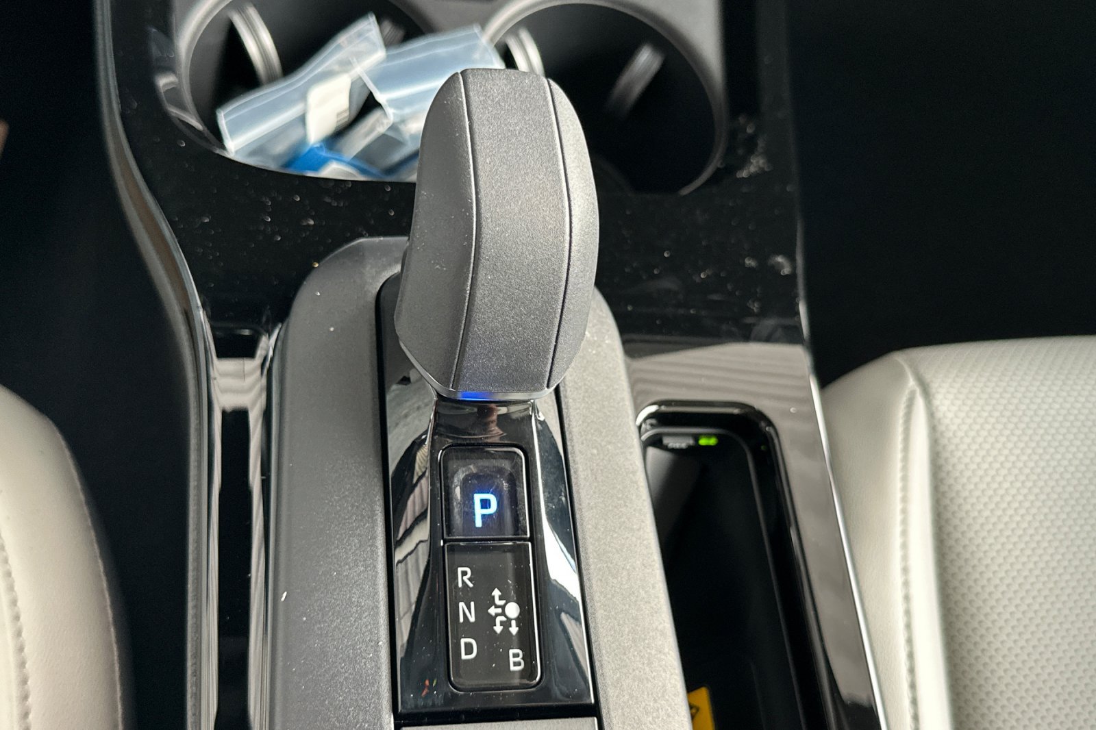 New 2027 Toyota Prius XLE FWD image 18