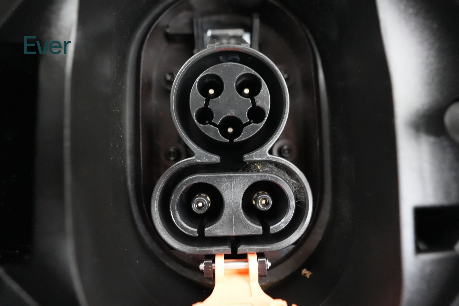 Used 2022 Chevrolet Bolt EUV LT w/ Comfort Package FWD image 9