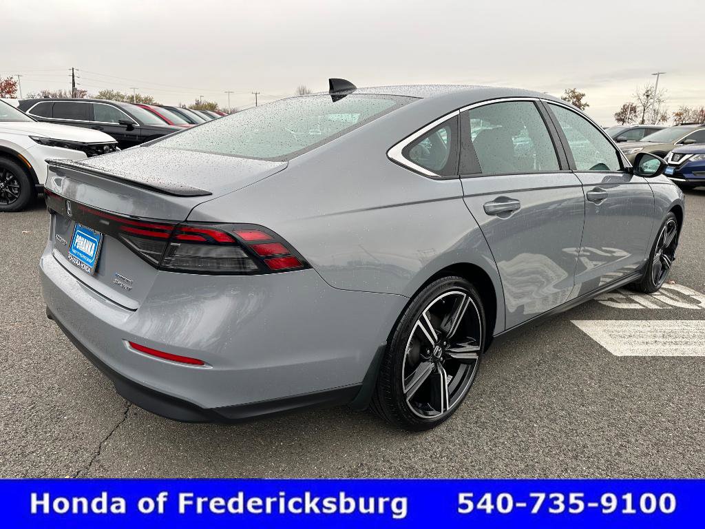Used 2024 Honda Accord Sport image 6