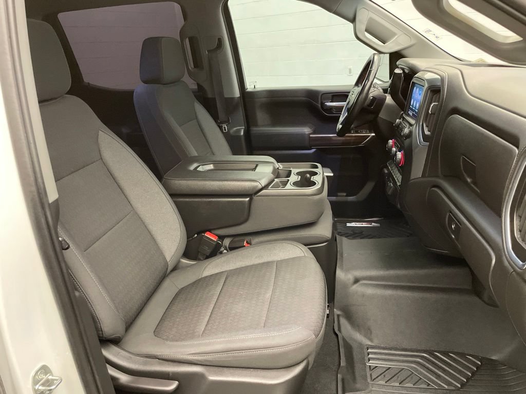 Used 2021 Chevrolet Silverado 1500 LT AWD/4WD image 24
