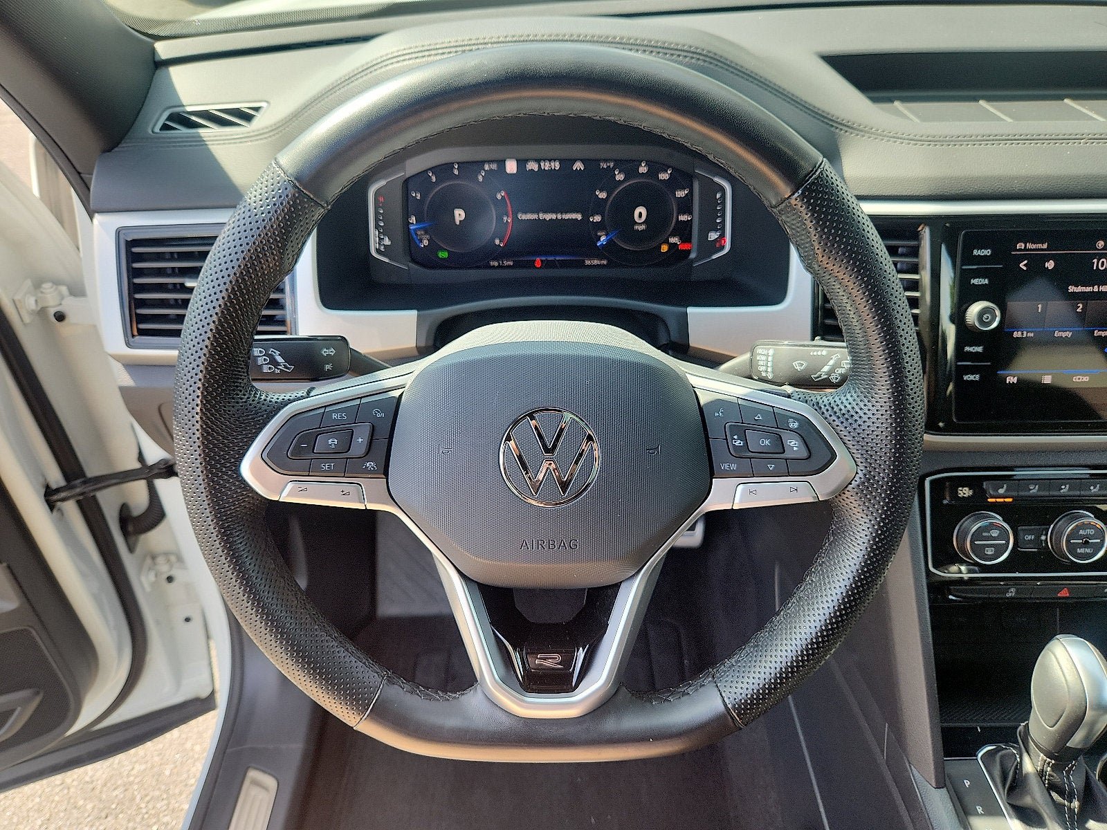 Certified 2023 Volkswagen Atlas Cross Sport SEL R-Line AWD/4WD image 19