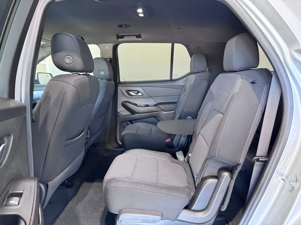 Certified 2022 Chevrolet Traverse LT w/ LPO, Floor Liner Package image 10
