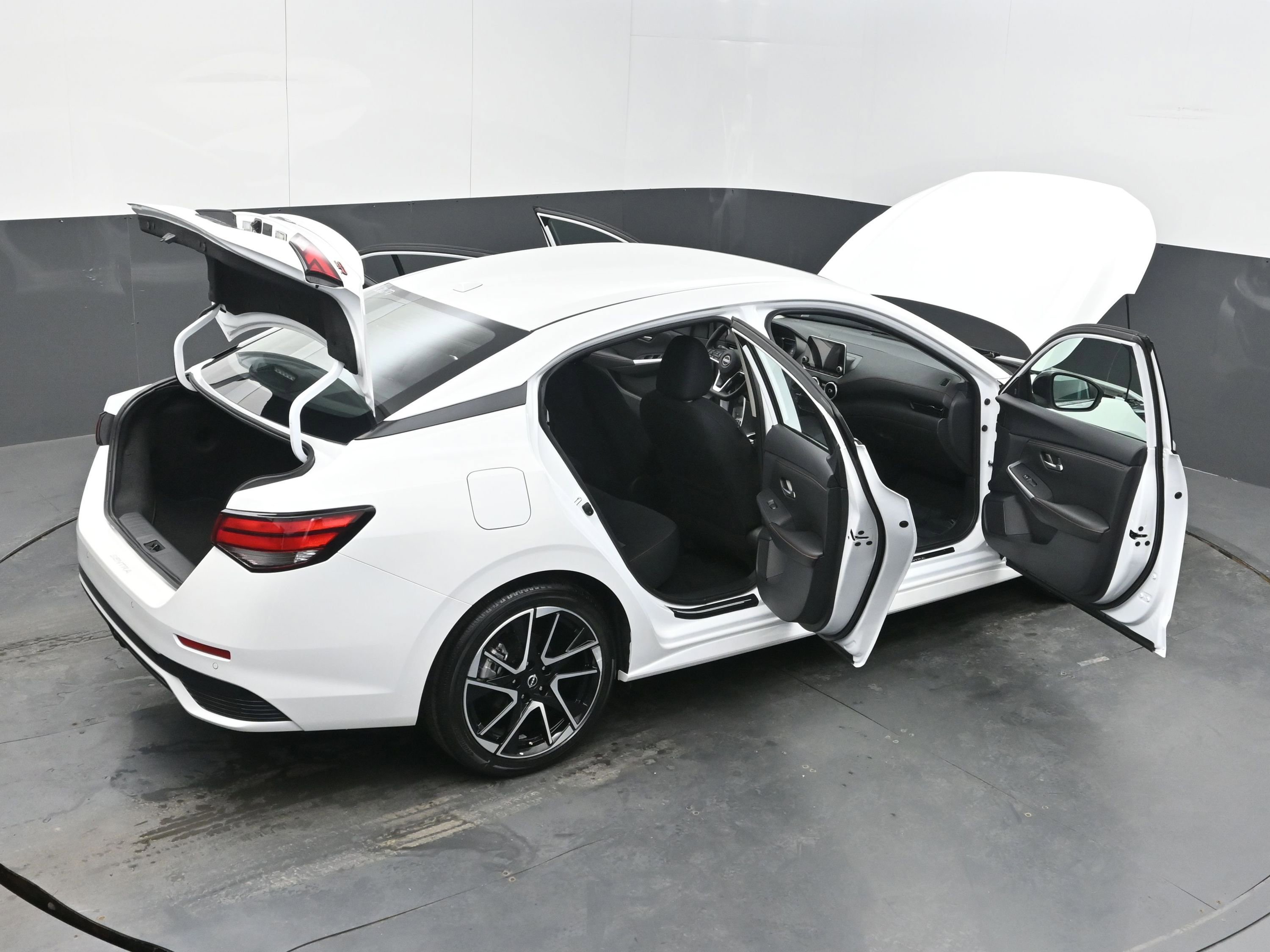 Used 2024 Nissan Sentra SR image 46