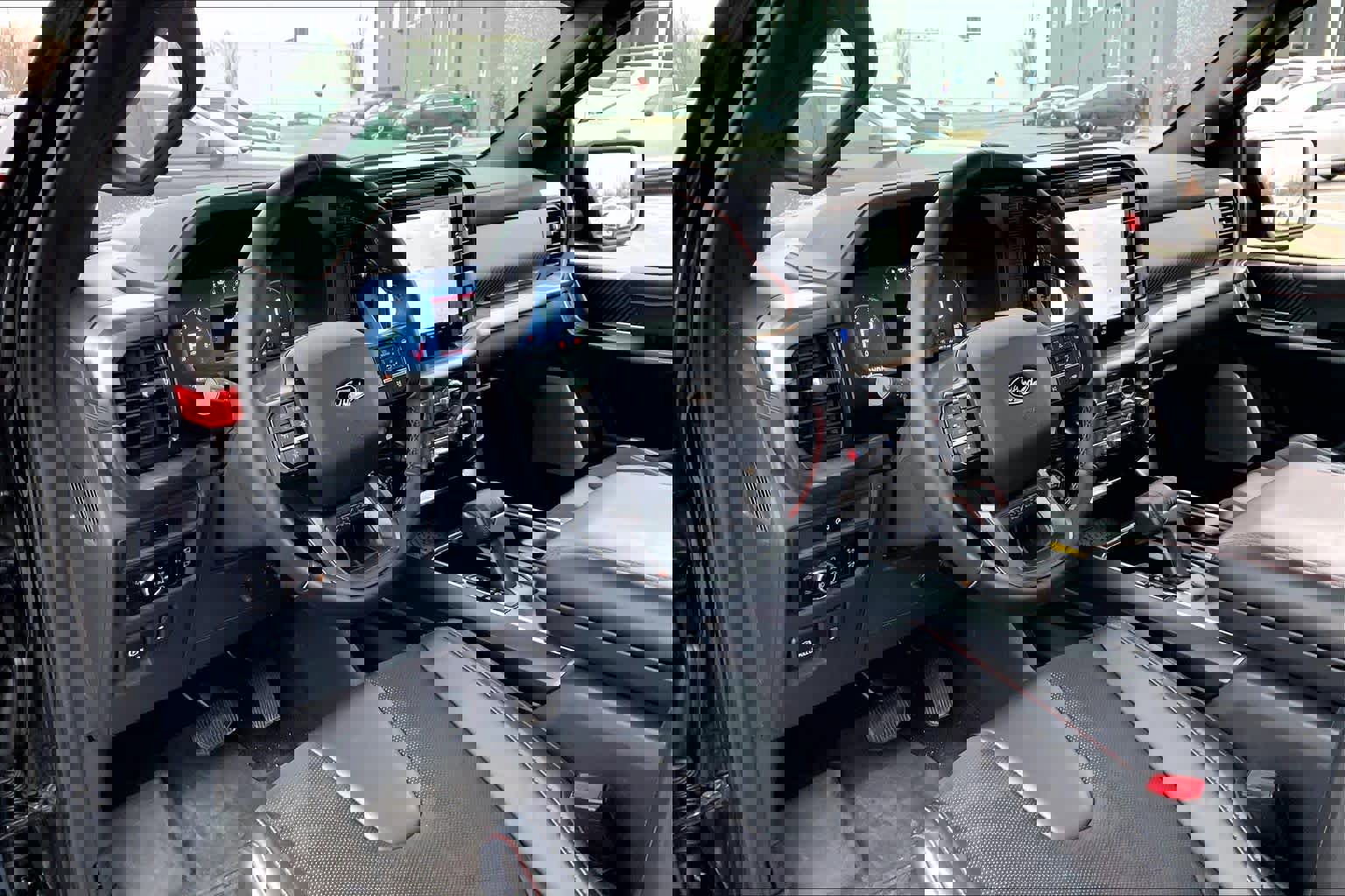 Used 2025 Ford F150 Raptor image 17