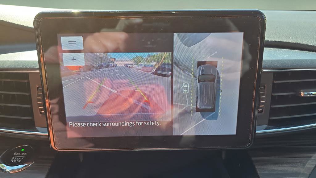 Used 2021 Ford Explorer Limited w/ Hybrid Equipment Group 310A image 18