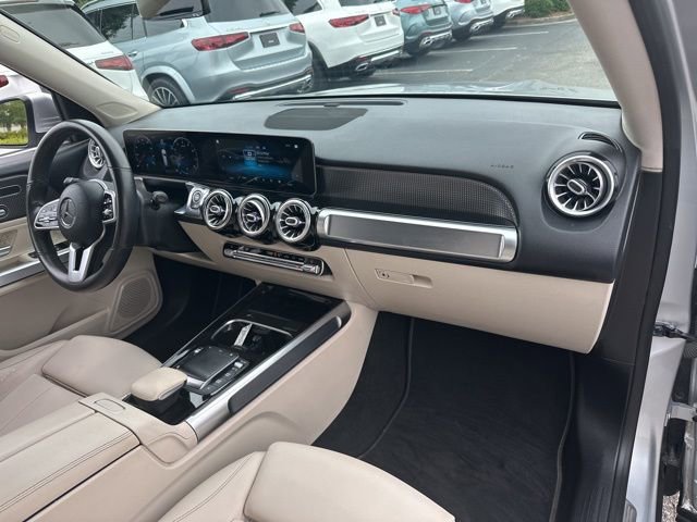 Certified 2021 Mercedes-Benz GLB 250 w/ Premium Package image 33